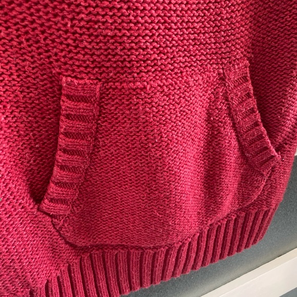 Sweater - Picture 4 of 5